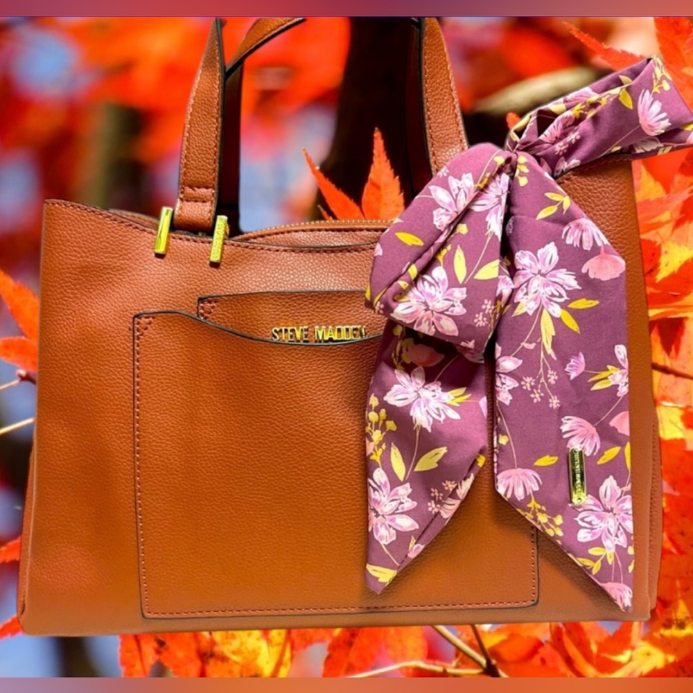 Steve Madden NWOT Crossbody & Wristlet Fall color - burnt orange & SM Bow - Picture 11 of 13